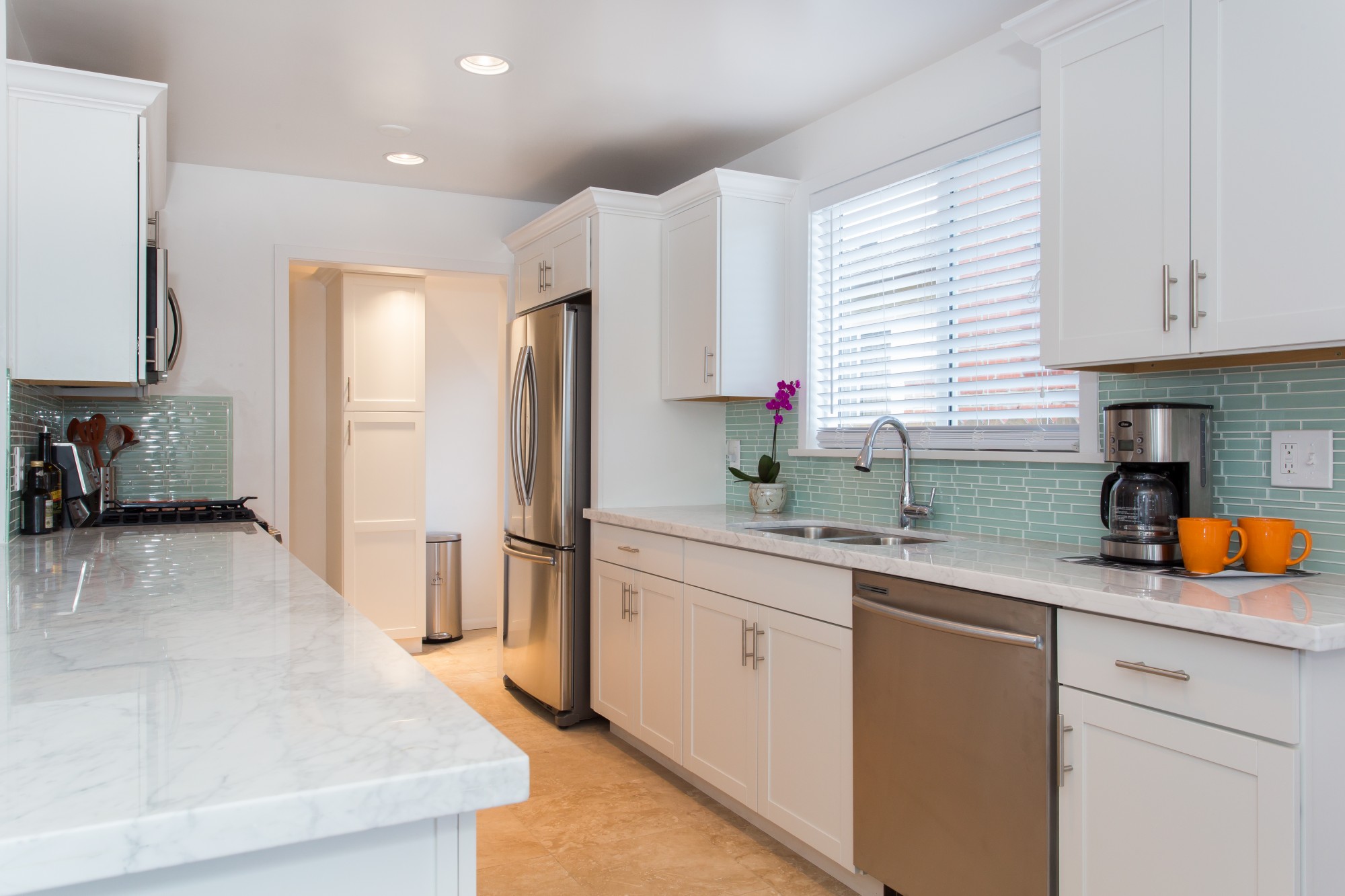 Soaking Tub vs Clawfoot Tub? — The Home Features People Want Right Now